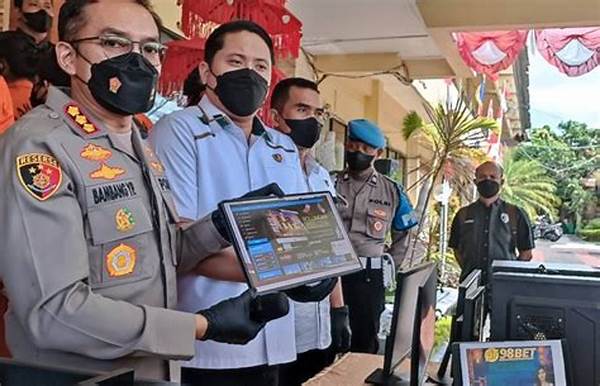 Polisi Bongkar Judi Online Di Cirebon, Puluhan Orang Diamankan