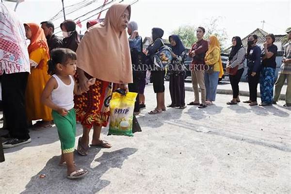 Warga Serbu Pasar Kuliner Malam Di Kota Cirebon